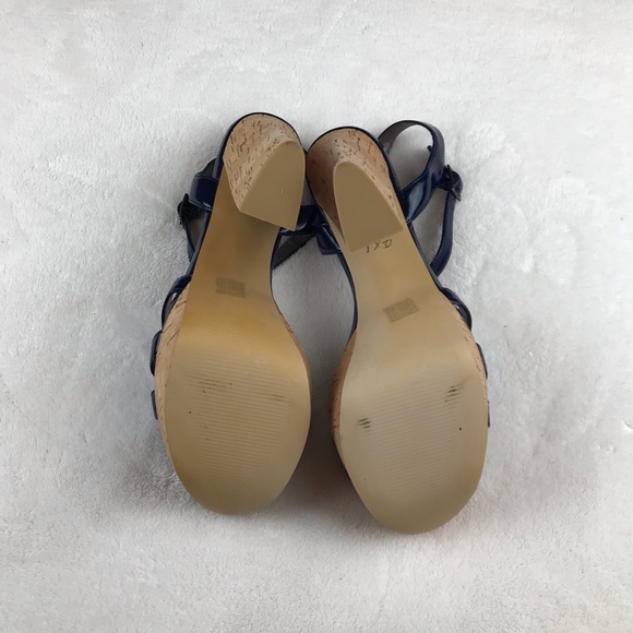 Boston Proper platform blue patent leather sandals - Picture 7 of 7